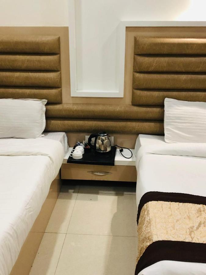 Hotel Blessing Bells, Fazilka ภายนอก รูปภาพ